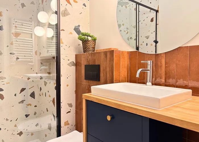 Eklektyczne Jezyce Mood Apt, Idealne Dla Foodies